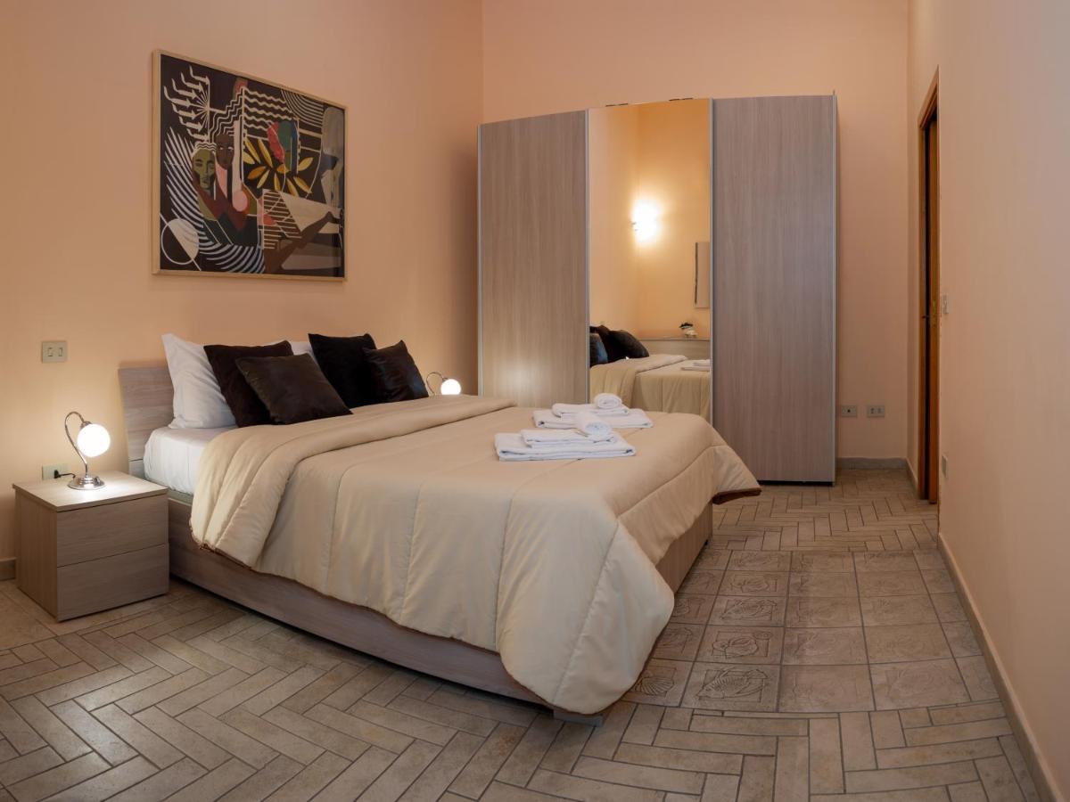 Naro Suites And Rooms Bacoli Luaran gambar